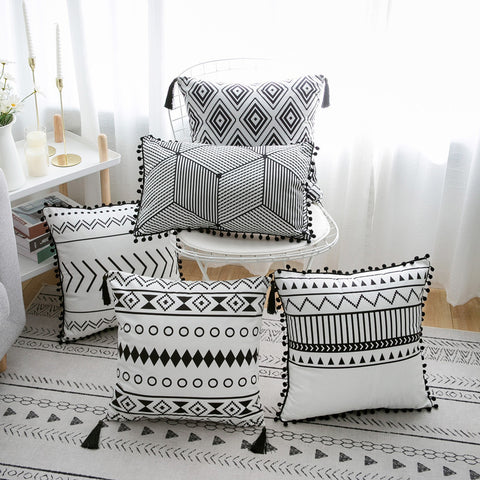 Throw Pillows & Blankets